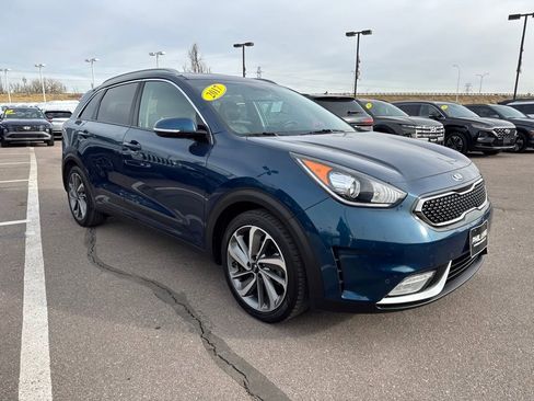 Used 2017 Kia Niro Touring image 6