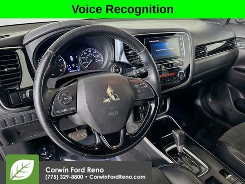 Used 2019 Mitsubishi Outlander LE FWD image 9