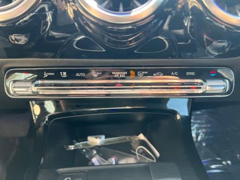 Certified 2022 Mercedes-Benz A 220 image 30