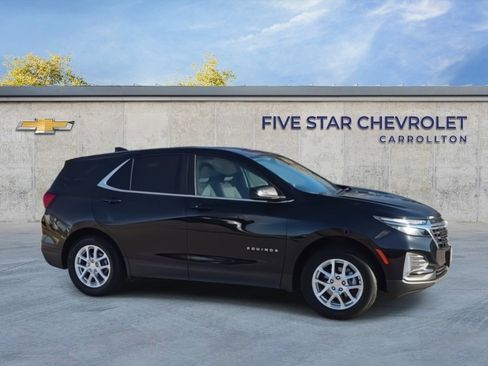 Used 2024 Chevrolet Equinox LT image 2