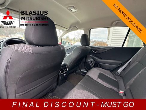 Used 2023 Subaru Outback Premium image 21