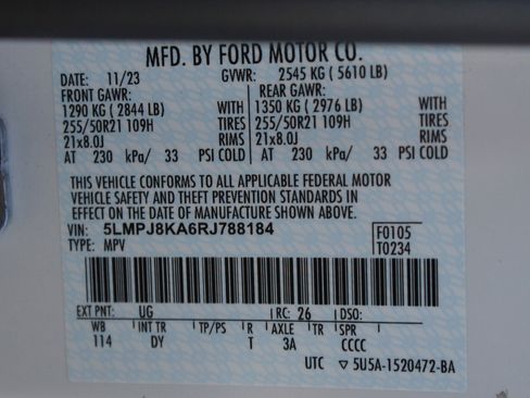 Used 2024 Lincoln Nautilus Reserve w/ Equipment Group 203A image 27