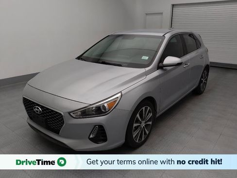 Used 2020 Hyundai Elantra GT image 1
