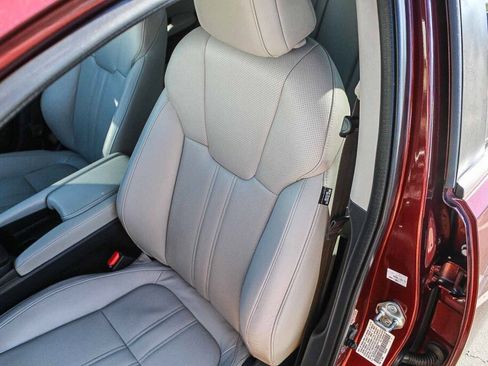 Used 2019 Honda Insight Touring image 17