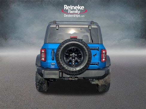 Used 2023 Ford Bronco Wildtrak image 6