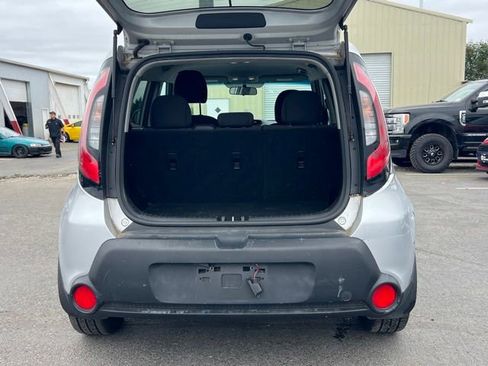 Used 2015 Kia Soul FWD image 7