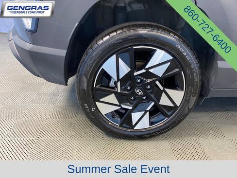 Used 2025 Hyundai Kona SEL AWD/4WD image 34