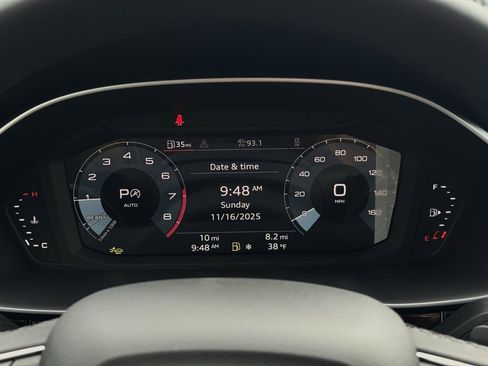 New 2025 Audi Q3 2.0T Premium image 34