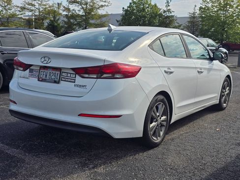 Used 2017 Hyundai Elantra SE w/ SE A/T Tech Package 03 FWD image 7