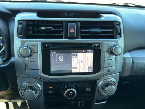 Used 2015 Toyota 4Runner SR5 RWD image 19