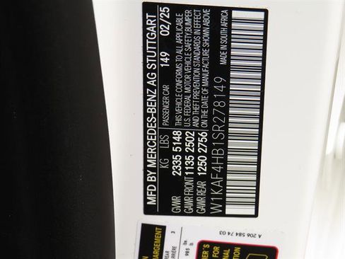 Used 2025 Mercedes-Benz C 300 4MATIC Sedan image 7