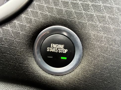 Used 2024 Chevrolet Malibu LT FWD image 31