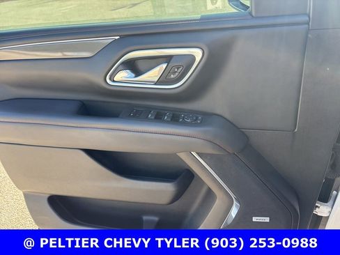 Used 2021 Chevrolet Tahoe RST w/ Luxury Package RWD image 12