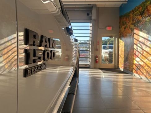 Used 2023 RAM 1500 Classic Warlock w/ Trailer Tow Group image 16