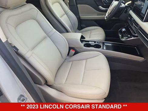 Used 2023 Lincoln Corsair FWD image 22