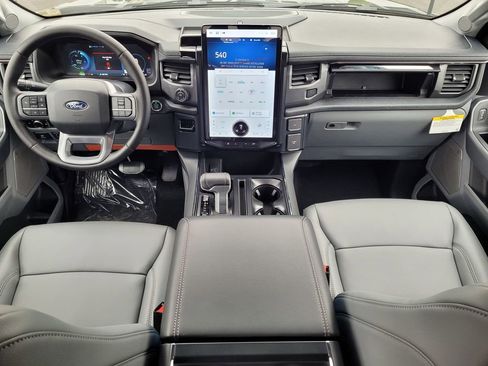 New 2025 Ford F150 Lightning Flash image 31