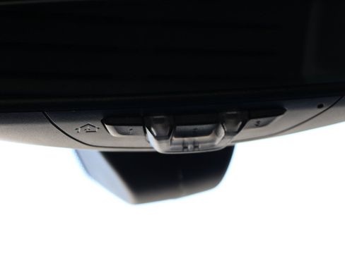 Used 2024 BMW X5 sDrive40i w/ M Sport Package RWD image 27