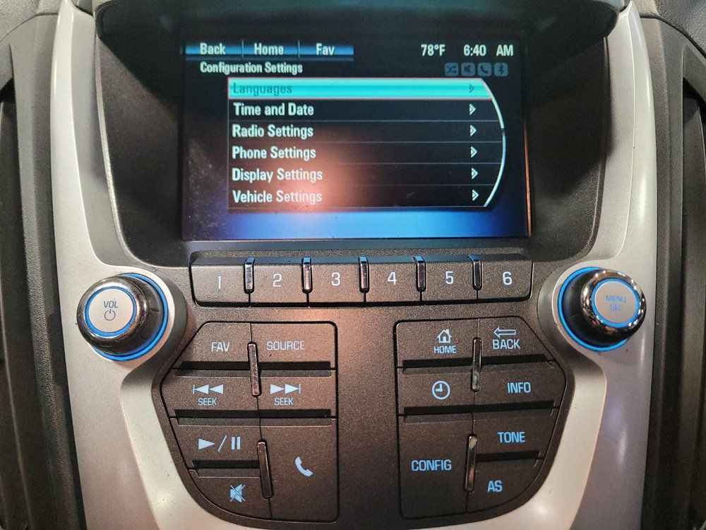 Used 2017 Chevrolet Equinox LS FWD image 25