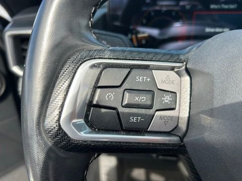 Used 2025 Ford Mustang Premium RWD image 21