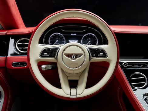 Used 2023 Bentley Continental GT Azure AWD/4WD image 42