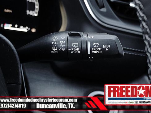 New 2025 Jeep Grand Cherokee L Limited image 32