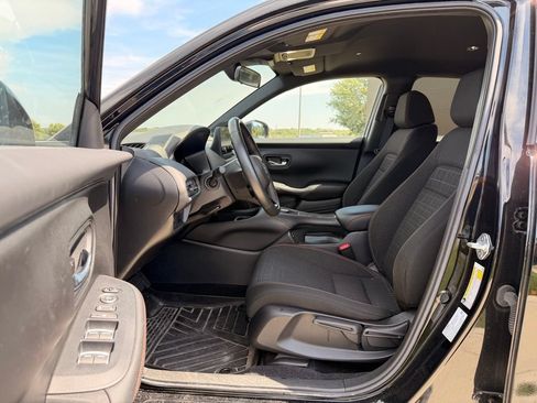 Used 2024 Honda HR-V Sport image 22