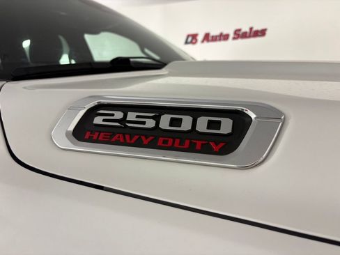 Used 2025 RAM 2500 Big Horn AWD/4WD image 13