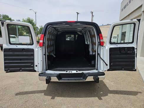 Used 2024 Chevrolet Express 2500 w/ Driver Convenience Package RWD image 11