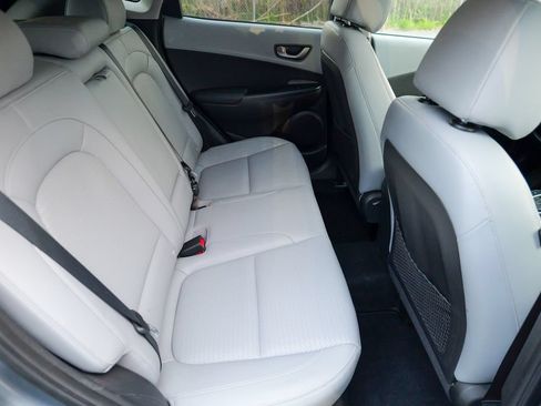 Used 2019 Hyundai Kona Limited AWD/4WD image 31