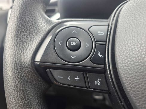 Used 2024 Toyota RAV4 XLE AWD/4WD image 33