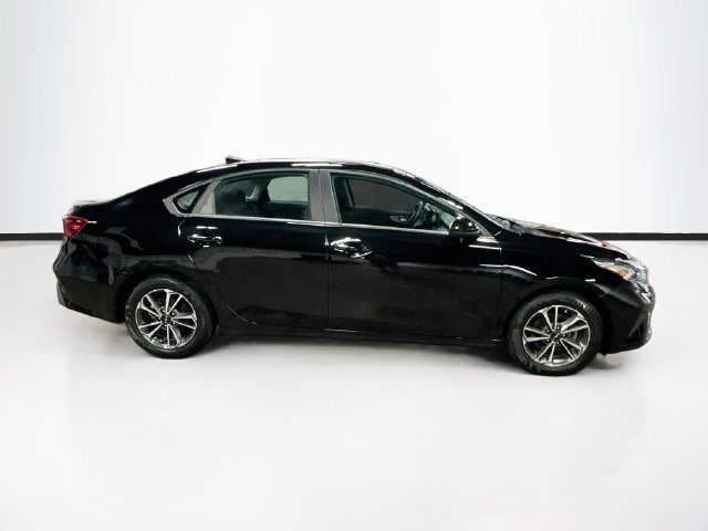Certified 2023 Kia Forte LXS FWD image 8