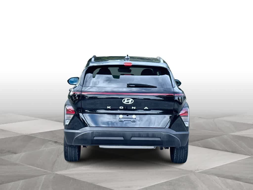 Used 2024 Hyundai Kona SEL FWD image 7