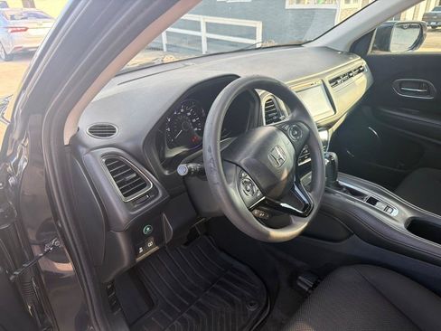 Used 2016 Honda HR-V EX image 23