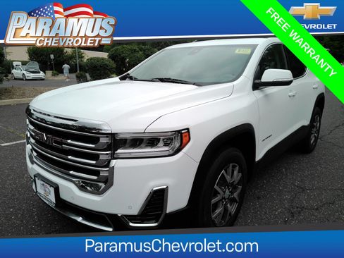 Certified 2023 GMC Acadia SLE w/ Driver Convenience Package AWD/4WD image 1