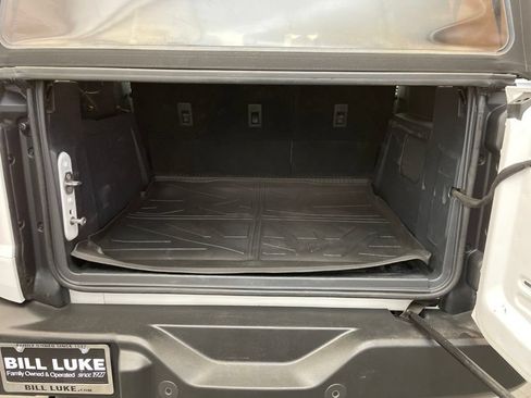 Used 2024 Ford Bronco Wildtrak AWD/4WD image 23