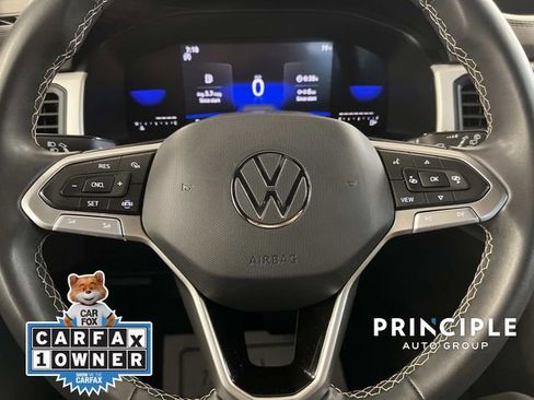 Certified 2023 Volkswagen Atlas Cross Sport SE FWD image 19