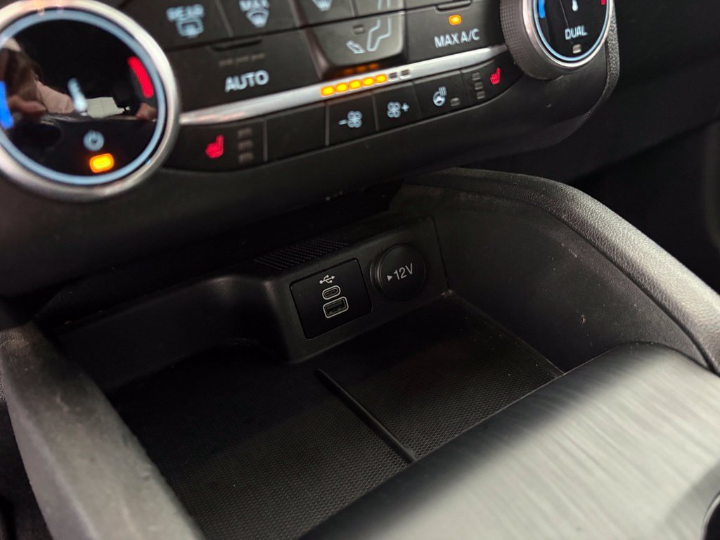 Used 2024 Ford Escape ST-Line AWD/4WD image 13