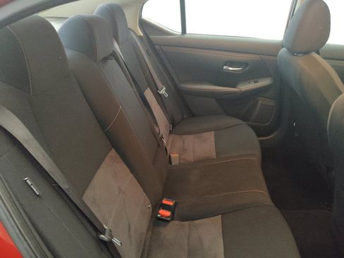 Used 2020 Nissan Sentra SR FWD image 19