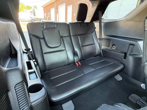 Used 2020 Ford Explorer ST w/ Premium Technology Package AWD/4WD image 25