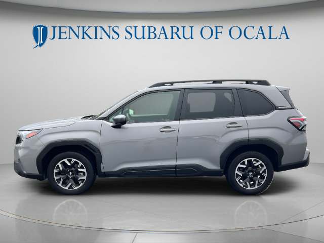 Used 2025 Subaru Forester Premium w/ Convenience Package #1 AWD/4WD image 6