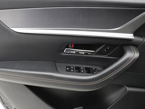 Used 2024 MAZDA CX-90 3.3 Turbo w/ Preferred Plus image 15