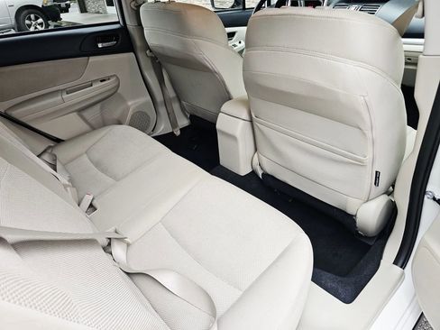 Used 2013 Subaru Crosstrek 2.0i Premium w/ Popular Pkg 2 image 12