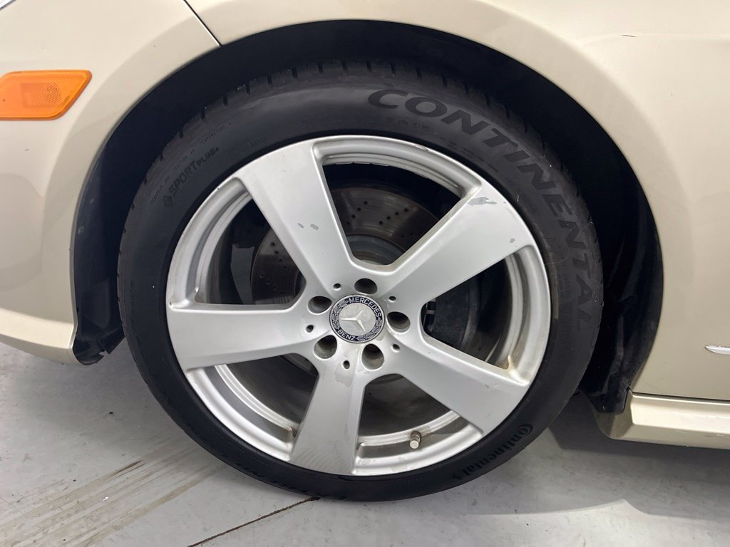 Used 2010 Mercedes-Benz E 350 Sedan image 14