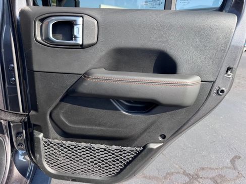 Used 2021 Jeep Gladiator Mojave AWD/4WD image 27