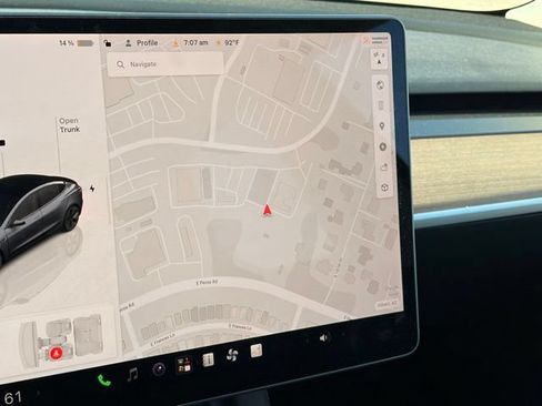 Used 2023 Tesla Model 3 Standard Range RWD image 19