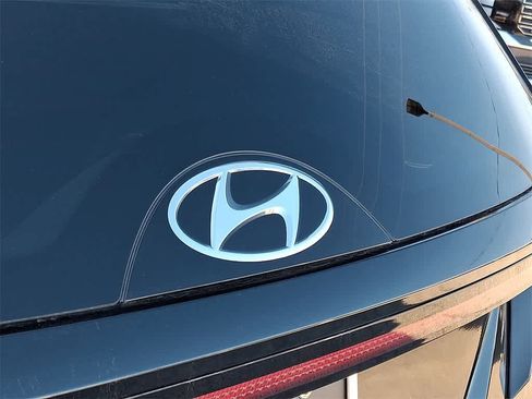 Used 2023 Hyundai Tucson Limited image 33