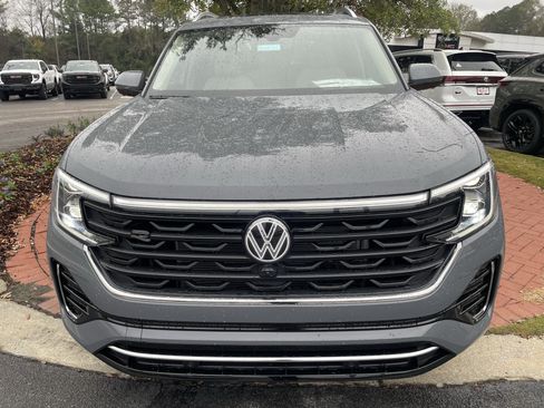 New 2026 Volkswagen Atlas SEL Premium R-Line image 2
