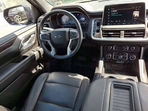 Used 2023 Chevrolet Tahoe Z71 AWD/4WD image 14