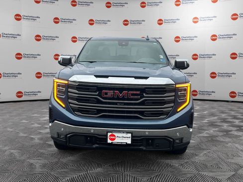 Used 2024 GMC Sierra 1500 SLT w/ SLT Premium Plus Package AWD/4WD image 8
