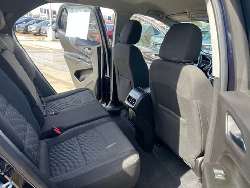 Used 2020 Chevrolet Equinox LT image 16